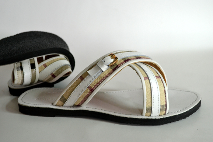 2017 Burbry slippers woman 35-42-019